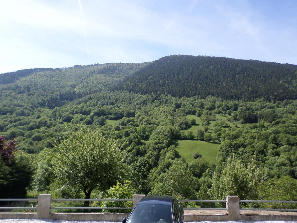 L'Esquerade Leilighet Castillon-de-Larboust Rom bilde